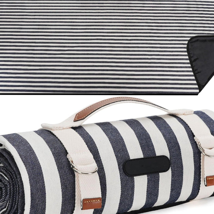 Unisex Picnic blanket with water-repellent underside and carrying handle Stornfield