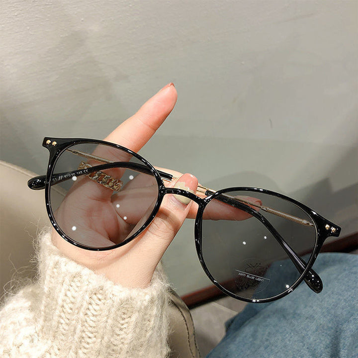 Women's Cat-Eye Sunglasses with Anti-Blue Light Technology Stornfield