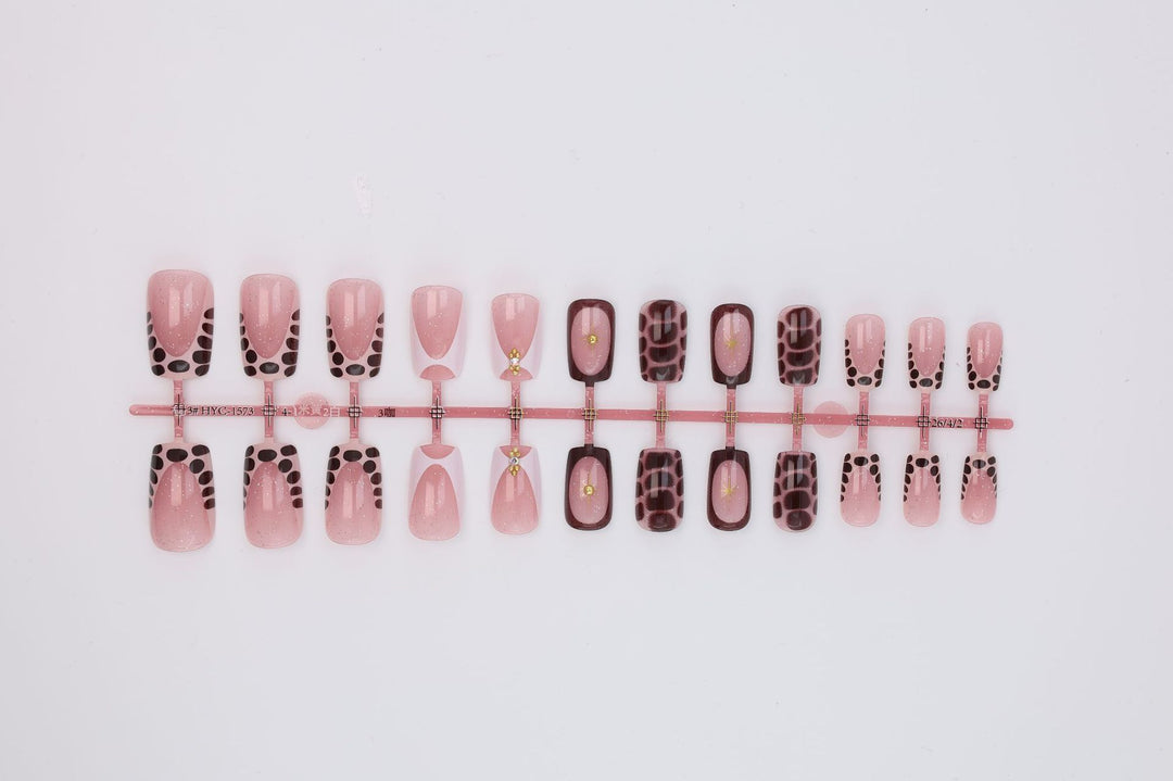 Creative Nail Art with stylish designs Stornfield
