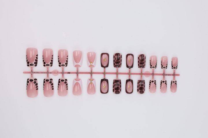 Creative Nail Art with stylish designs Stornfield