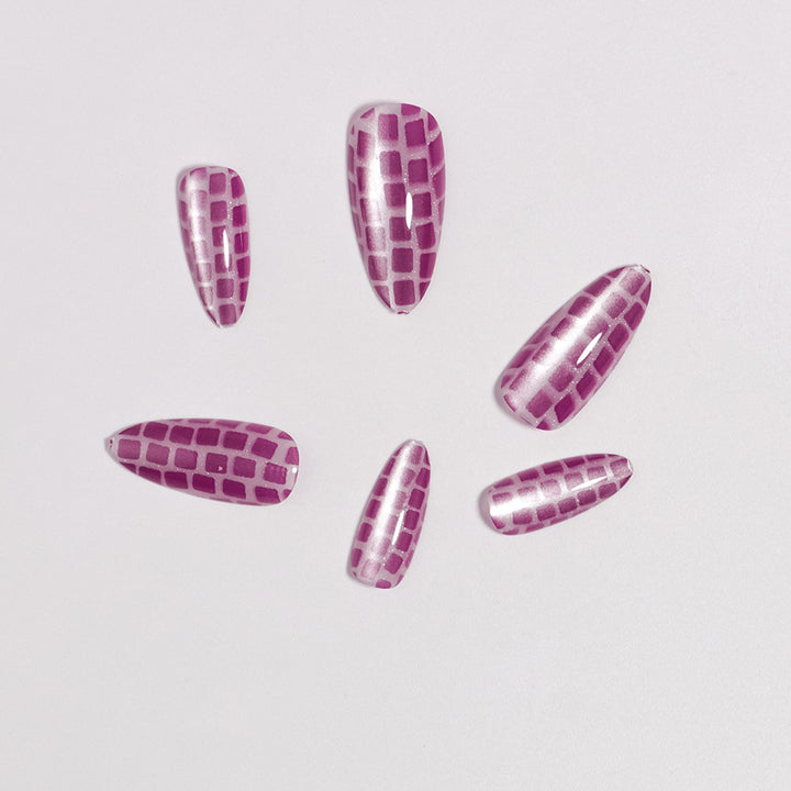 Glossy Stiletto Press-On Nails Set with Reflective Design Stornfield