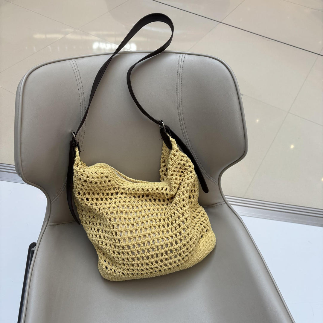 Hand-knotted strap bag Stornfield