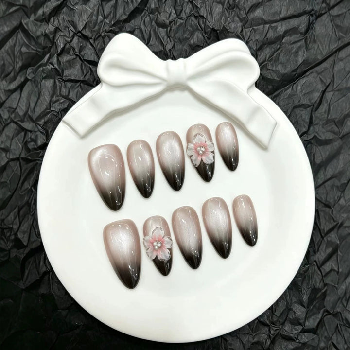 Press-On Nail Set with Floral and Ombre Design