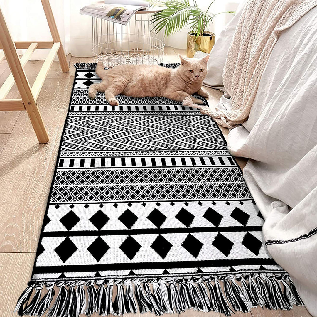 Decorative Fringe Area Rug Stornfield