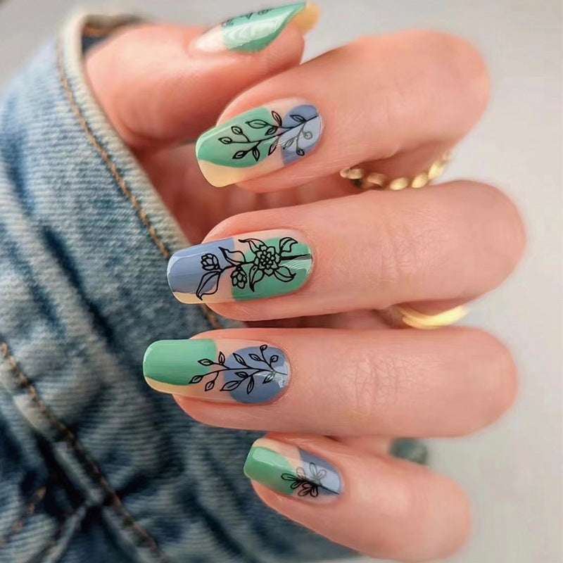 Nail art with heart and lip designs Stornfield