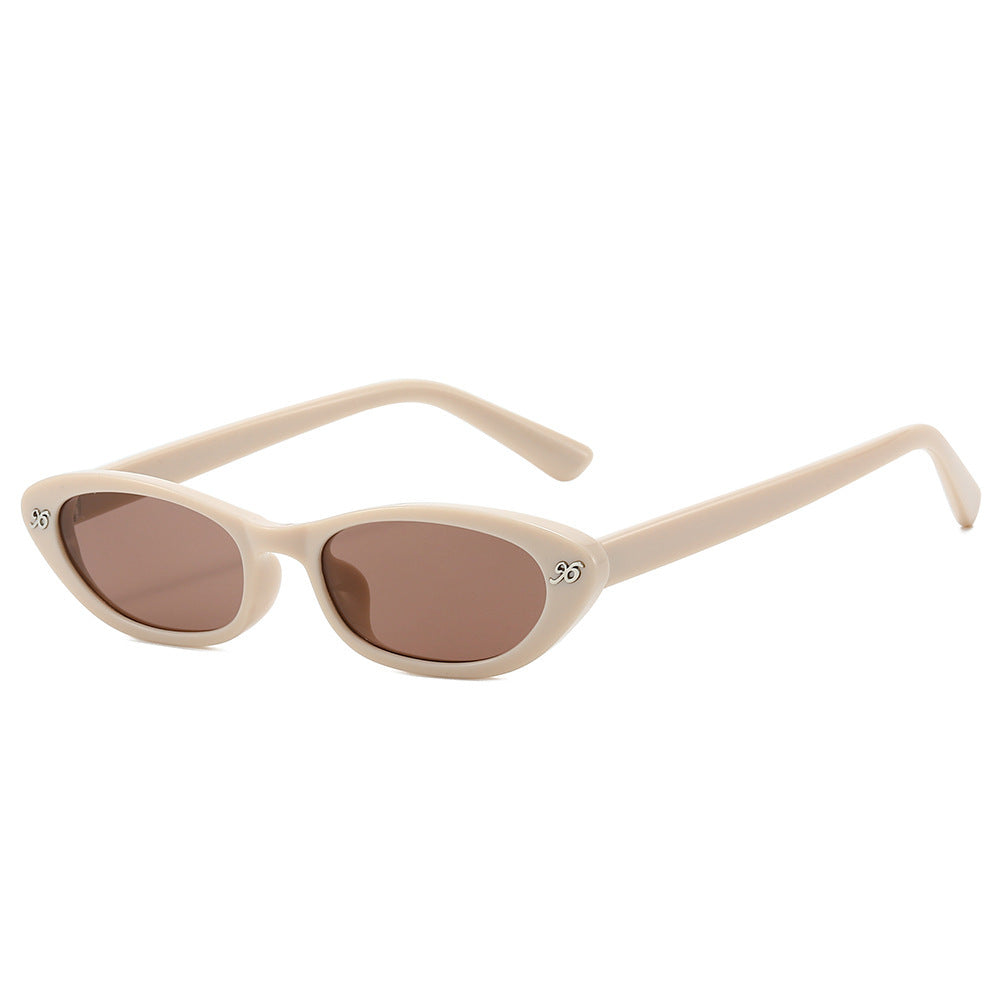 Retro-Inspired Cat-Eye Sunglasses Stornfield