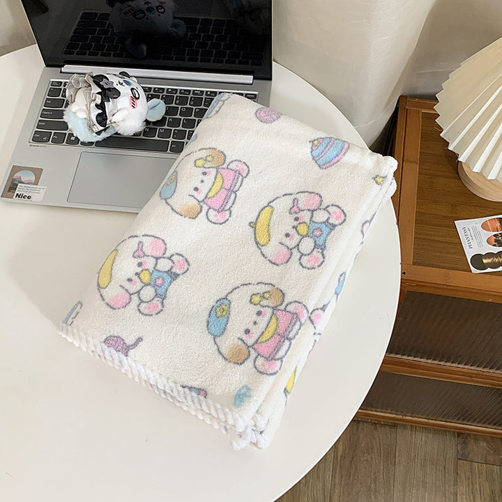 Cuddly blanket with playful animal motif Stornfield