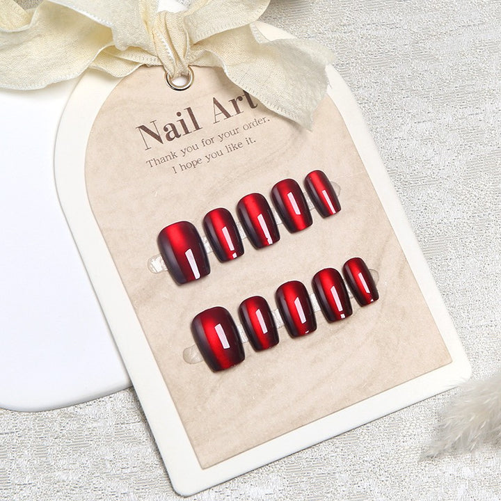 Glossy Press-On Nail Set with Elegant Finish Stornfield