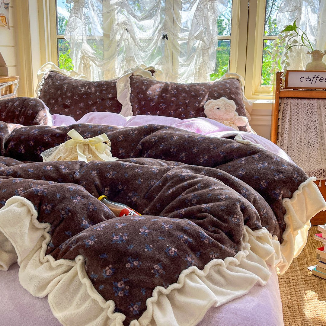 Soft Ruffled Floral Comforter Set