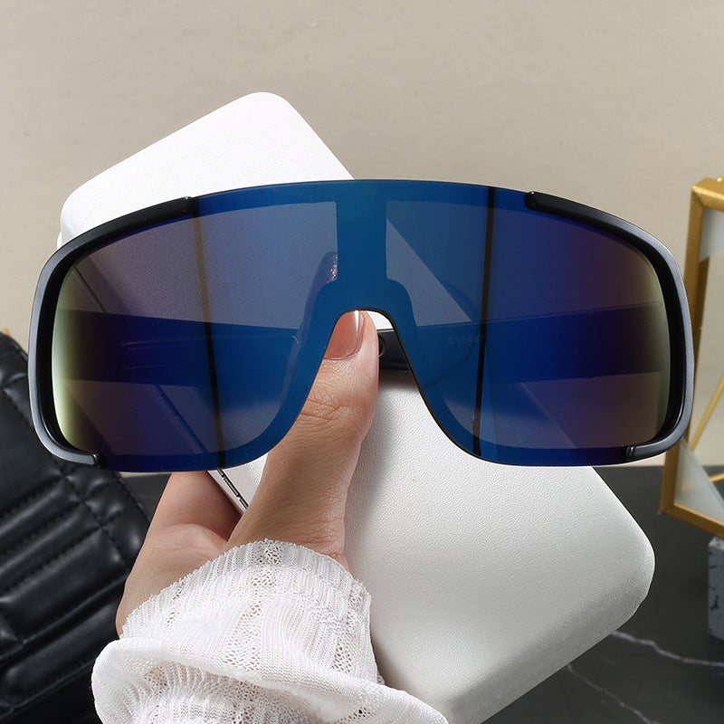 Women’s fashionable sports sunglasses with wide UV protection Stornfield