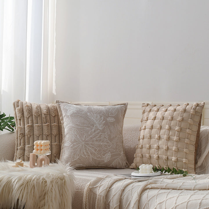 Structured decorative cushions