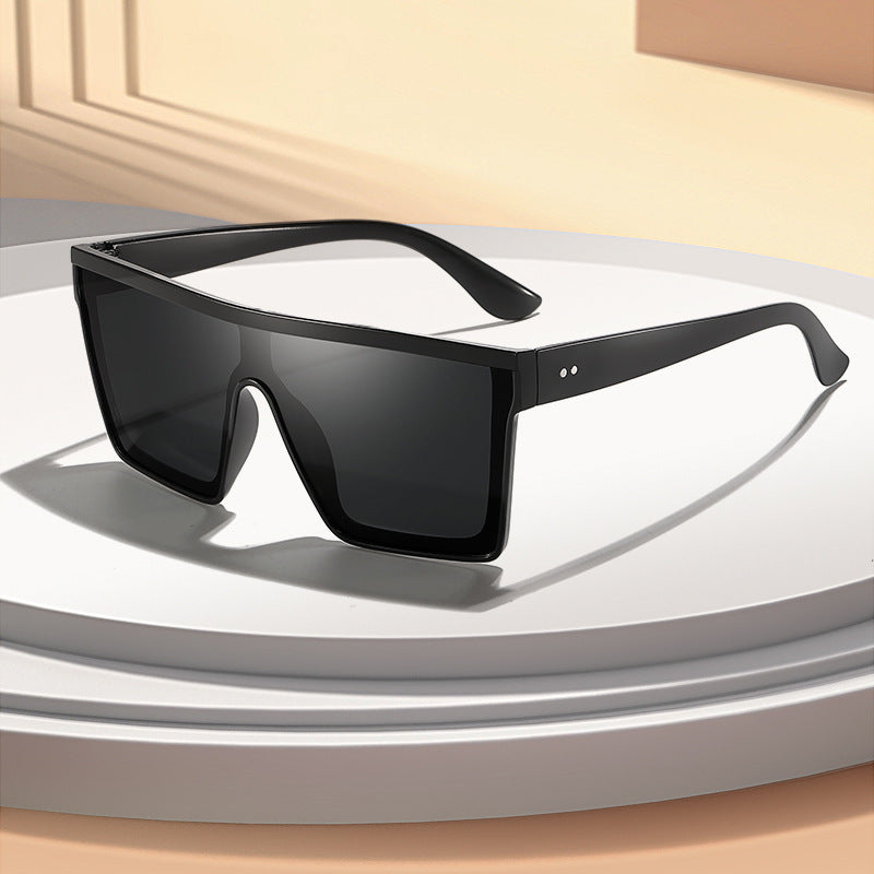 Bold Geometric Sunglasses Stornfield