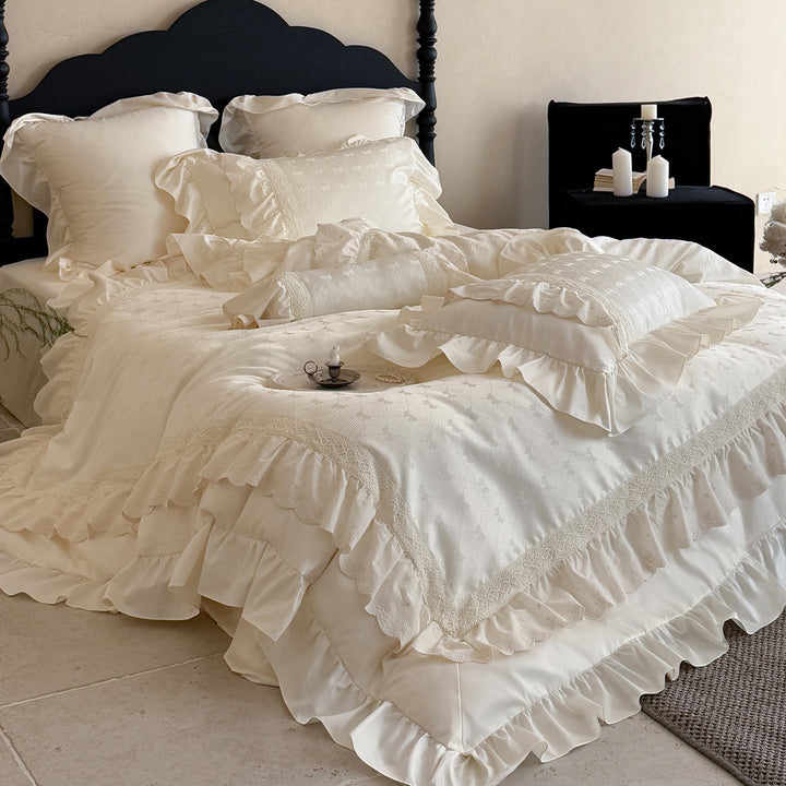 Vintage-Inspired Ruffled Eyelet Cotton Duvet Cover & Pillow Sham Ensemble