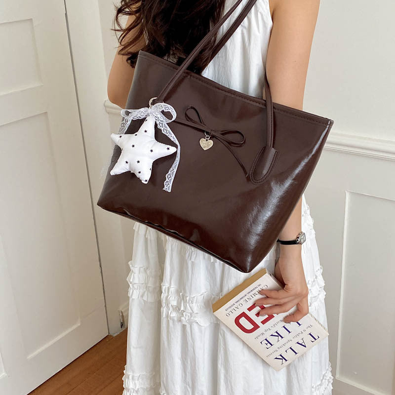 Glossy Tote Bag with Heart Charm