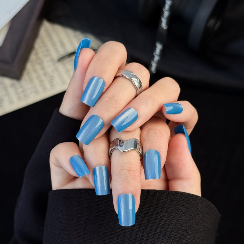 Elegant Lacquered Artificial Nails Stornfield