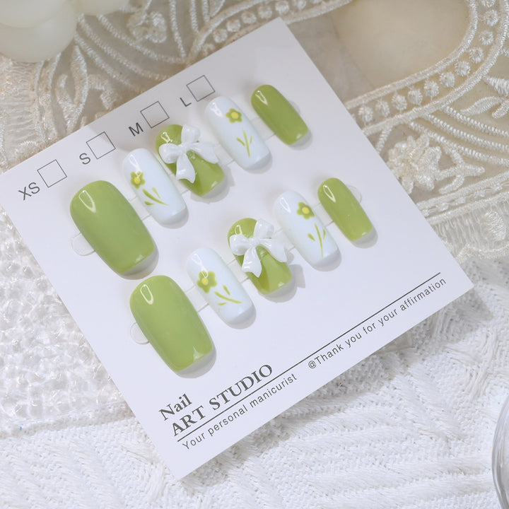 Decorative Press-On Nail Set with Floral Bow Design Stornfield
