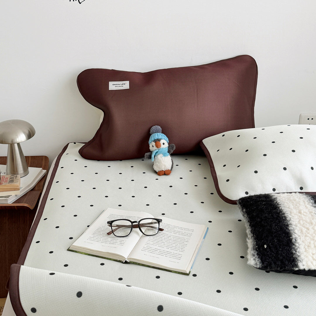 Decorative Bedding Set