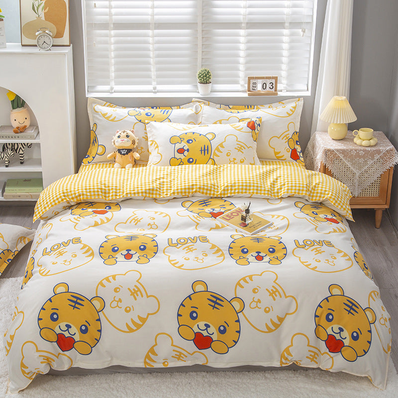 Floral Pattern Decorative Bedding Set