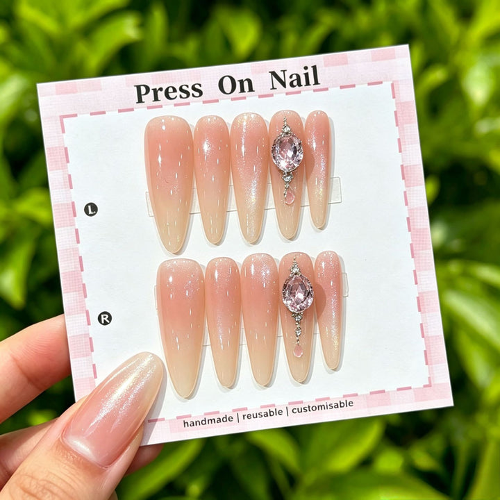 Artistic Press-On Nail Set with Tropical and Floral Accents