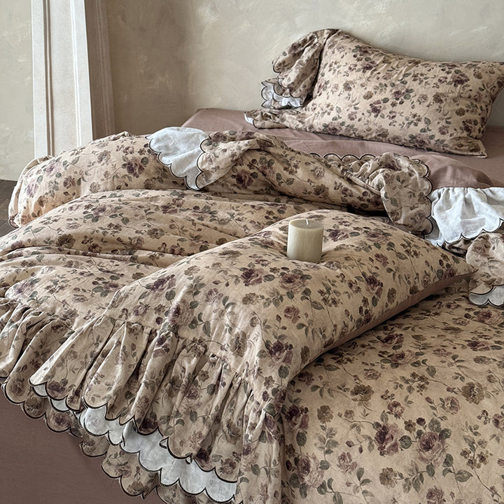 Floral Ruffled Scalloped-Edge Duvet Cover Set with Pillow Shams