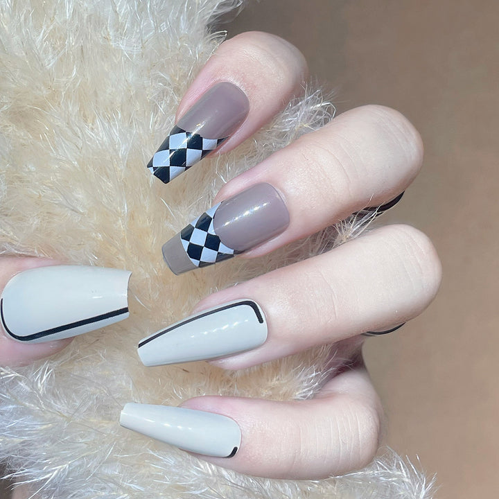Trendy Long Press-On Nail Set with Checkerboard and Solid Design Stornfield