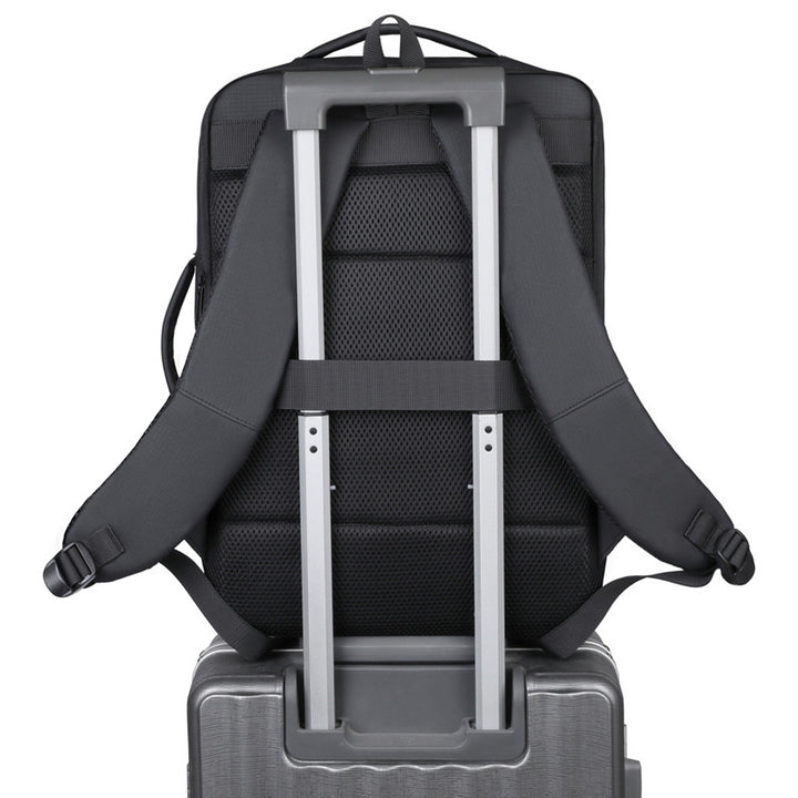 Modern Professional Daypack Stornfield