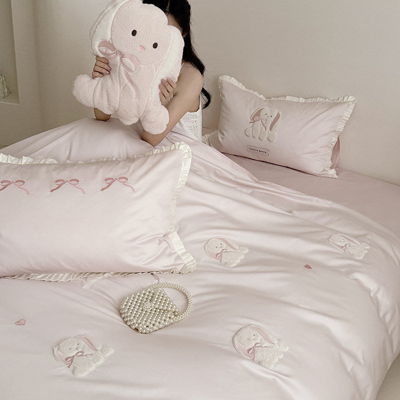 Embroidered Bunny Appliqué Cotton Sateen Duvet Cover Set with Ruffled Pillow Shams