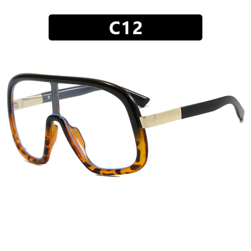 Women's oversized sunglasses in elegant retro design Stornfield