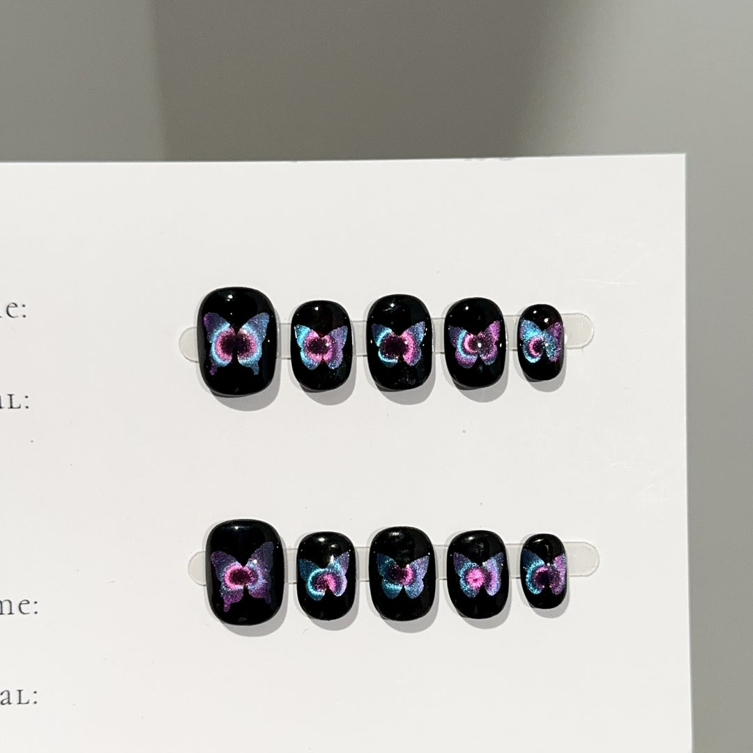 Artistic Butterfly-Themed Press-On Nail Set