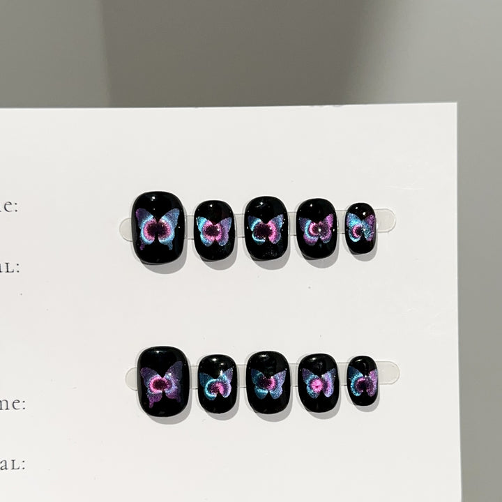 Artistic Butterfly-Themed Press-On Nail Set