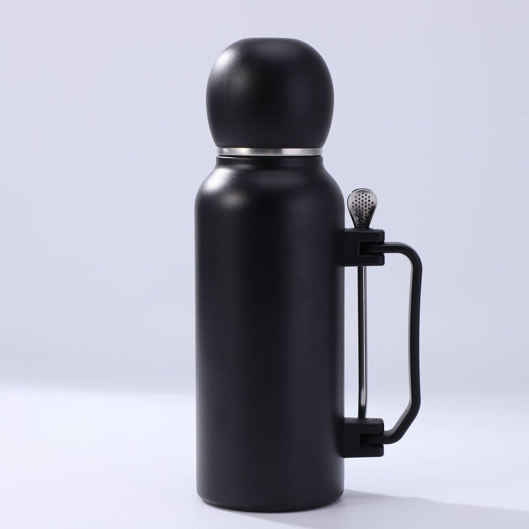 Women practical insulated bottle with integrated tea strainer Stornfield
