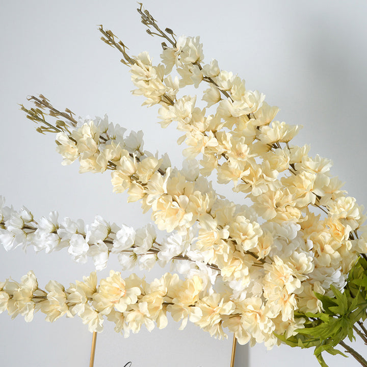 Elegant Artificial Flora Garland