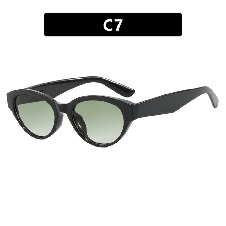 Women's Cat-Eye Sunglasses with protective UV filter and elegant frame Stornfield