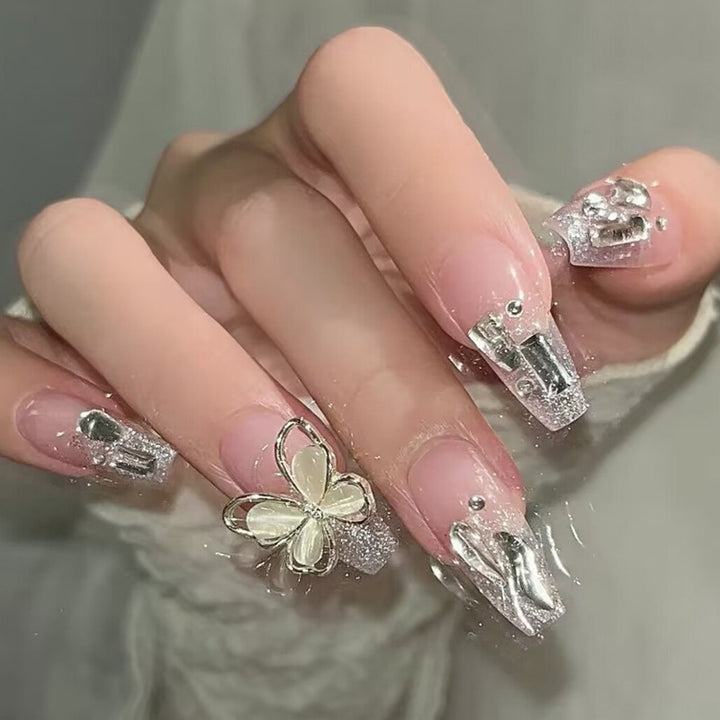 Glamorous Nail Art Stornfield