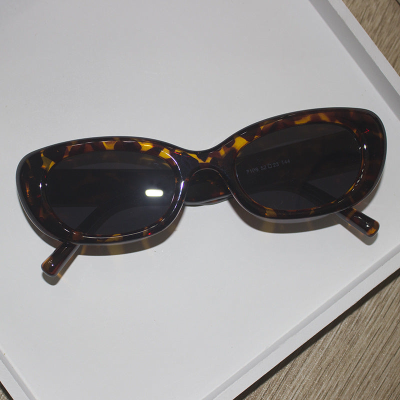 Fashionable Cat-Eye Sunglasses Stornfield