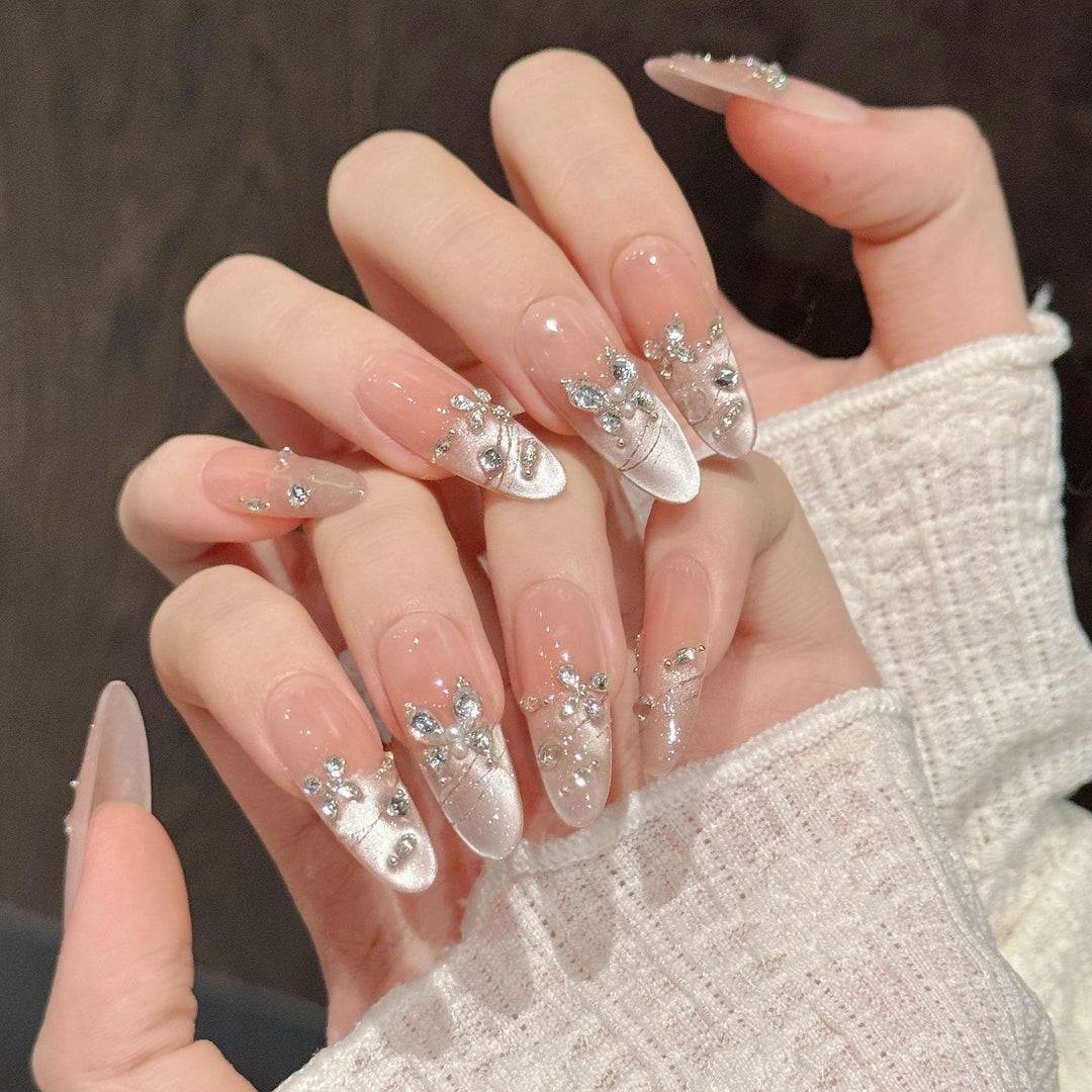 Decorative Press-On Nail Art Set with Rhinestone and Elegant Details