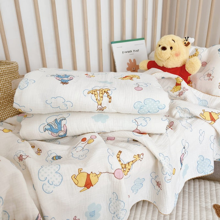 Unisex Cozy Muslin Blanket with Cheerful Winnie Pooh Motif Stornfield