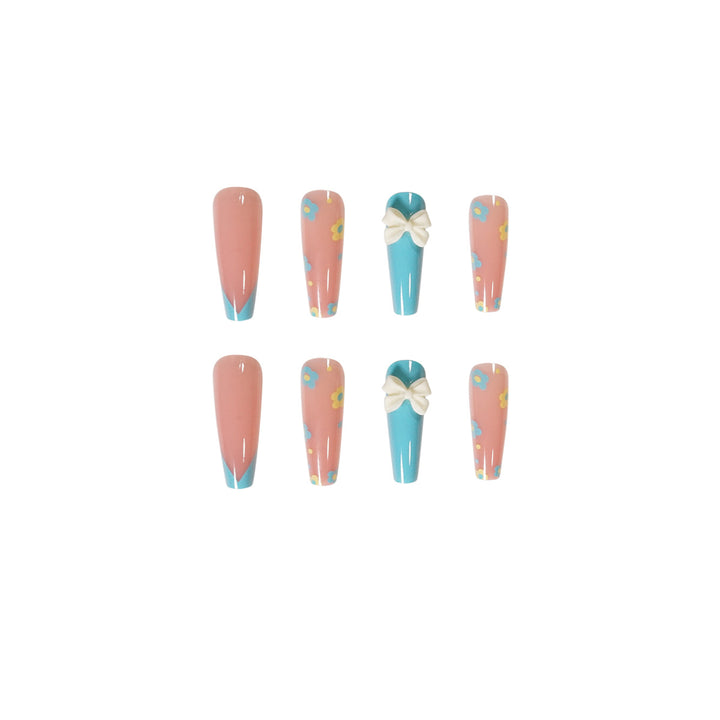 Artistic and playful nail extensions with floral patterns Stornfield