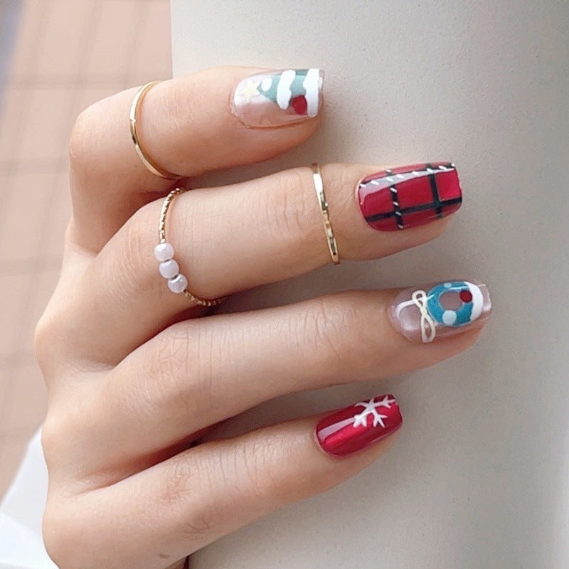 Holiday-Themed Press-On Nail Art Set Stornfield