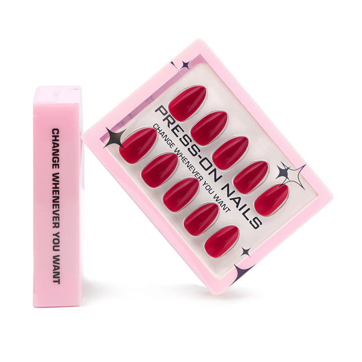 Artificial press-on nails in an elegant oval design Stornfield