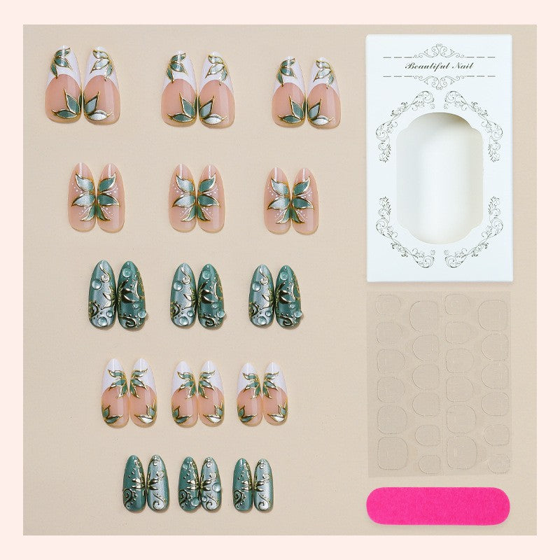 Artificial nail set with floral and glamorous accents Stornfield