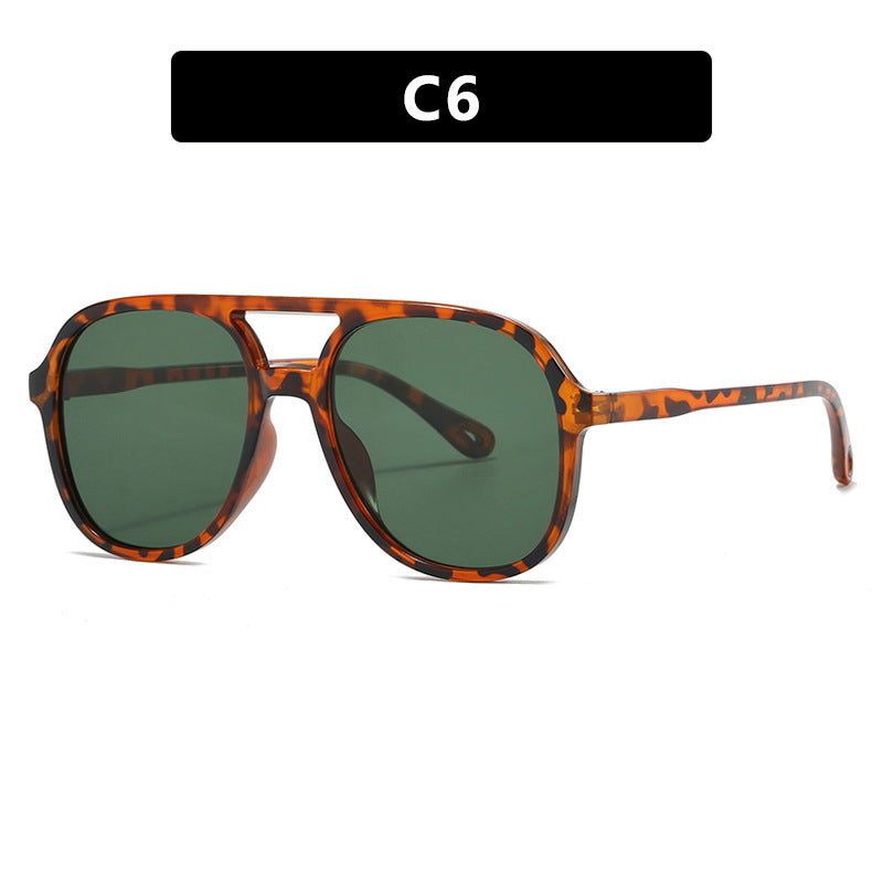 Women's fashionable sunglasses with an extraordinary square frame Stornfield