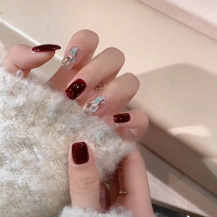 Glamorous Accent Press-On Nail Set Stornfield