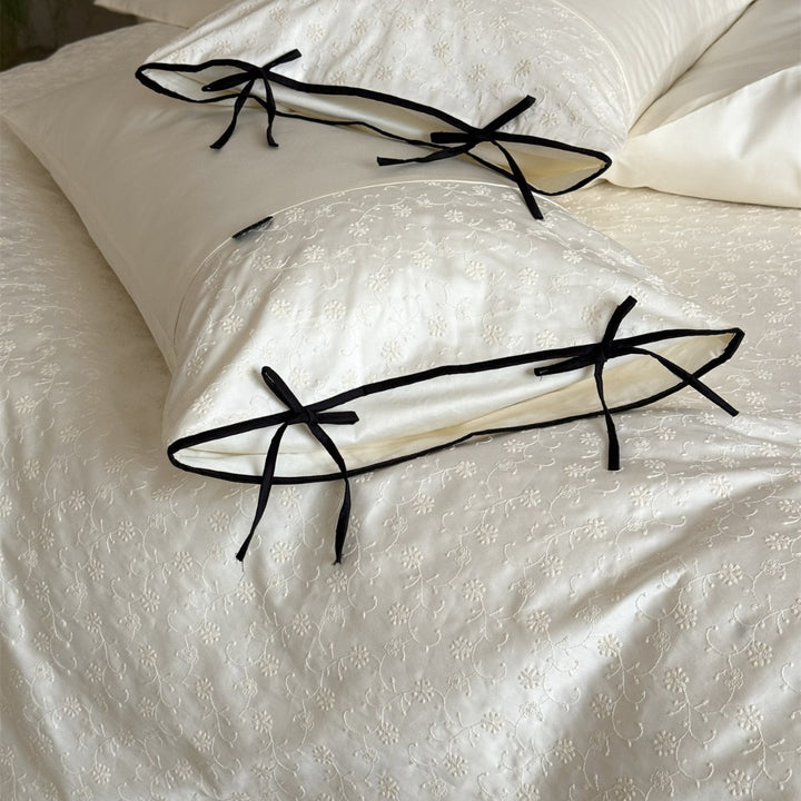 Embroidered Cotton-Sateen Duvet Cover Set with Contrast Tie Bows and Eyelet Floral Texture