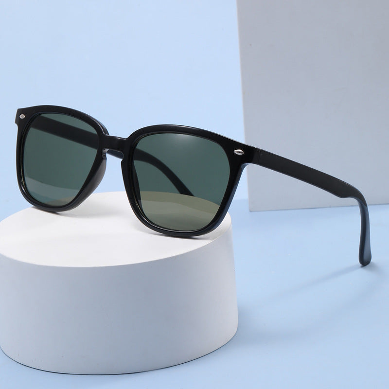 Ladies contemporary sunglasses with elegant shield design Stornfield
