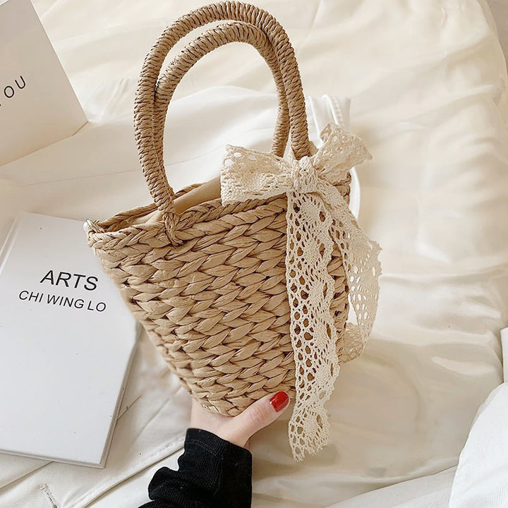 Playful basket bag with lace ribbon Stornfield