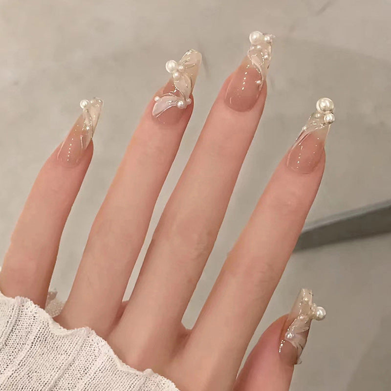Elegant Deluxe Artificial Nails Stornfield