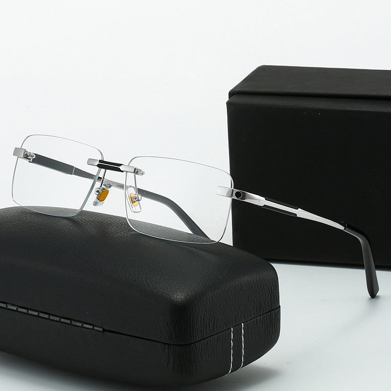 Women's sunglasses in modern rectangular design with luxurious metal elements Stornfield