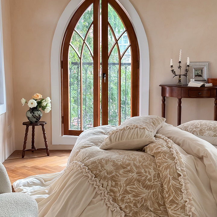 Botanical Ruched Cotton-Linen Duvet Cover Set with Gathered Hem & Quilted Shams