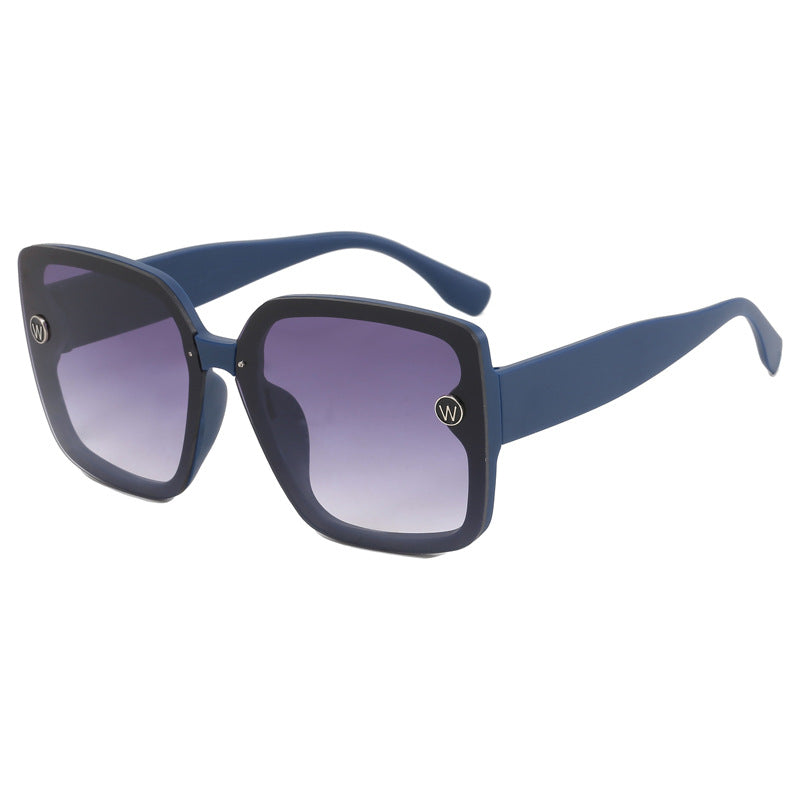 Women's fashionable square sunglasses with extravagant design Stornfield